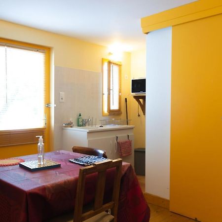 Studio Calme Et Chaleureux Apartment Brive-la-Gaillarde Ngoại thất bức ảnh
