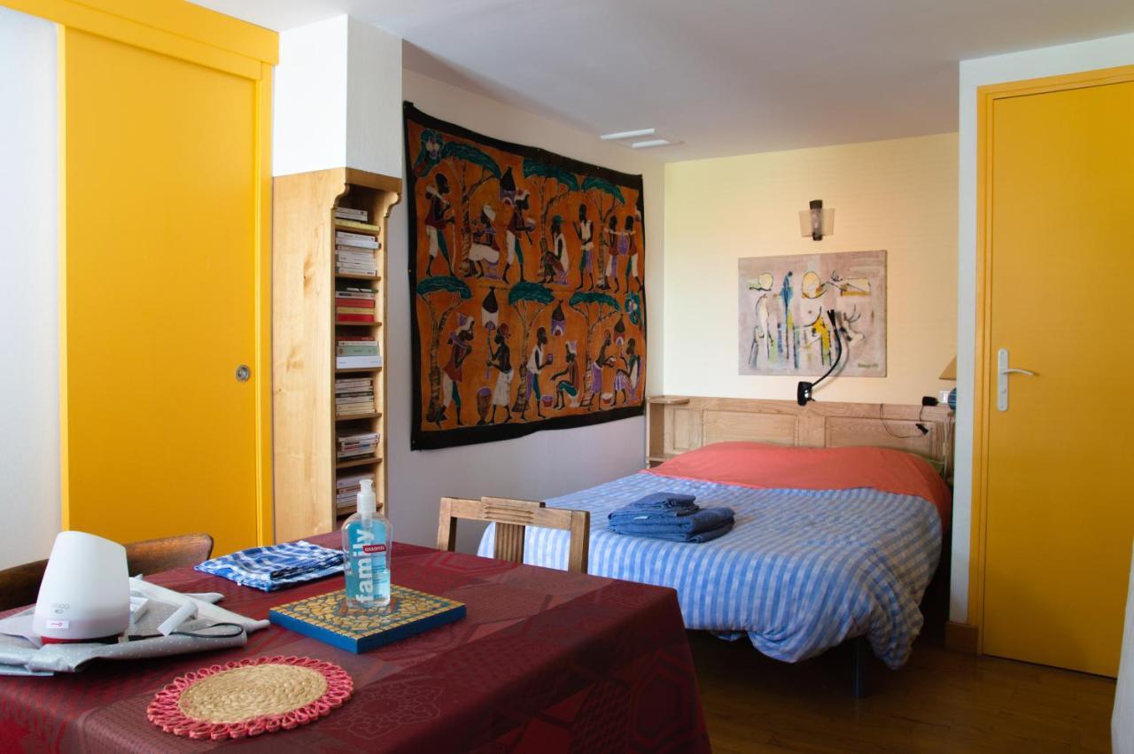 Studio Calme Et Chaleureux Apartment Brive-la-Gaillarde Ngoại thất bức ảnh